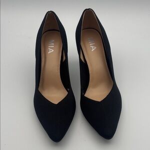 MIA Women's Knit Black Pumps, Size 8.5